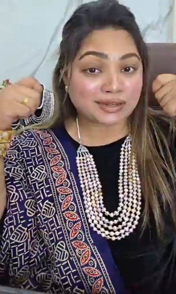 5 Layer Real Pearl Neckla...