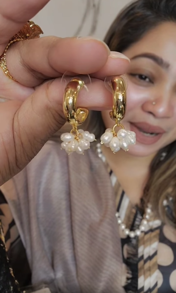Arms Style Earrings