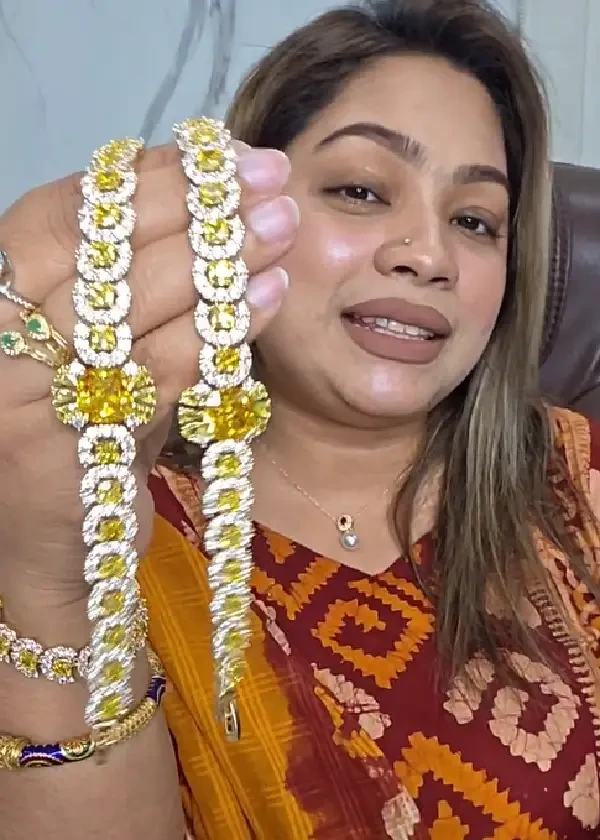 Exclusive Yellow Stone Lu...