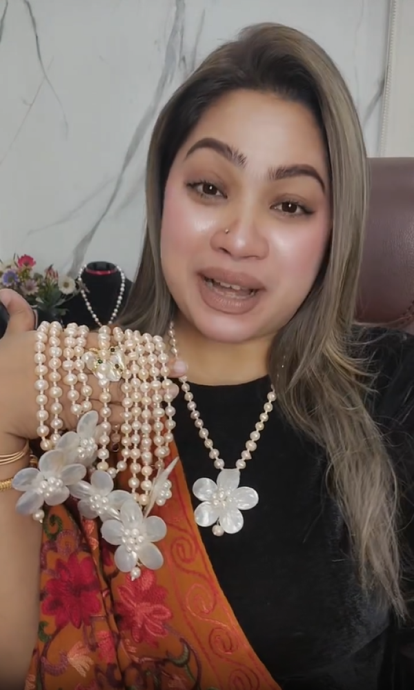Real Pearl & Sea-Shell Cu...