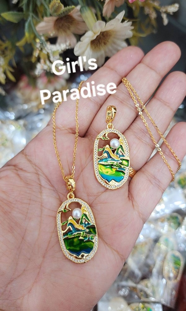 Square Shape Locket